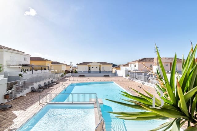 2 soveværelse Villa til leje i Sonneland, San Bartolomé de Tirajana med swimmingpool garage - € 2.200 (Ref: 9208070)
