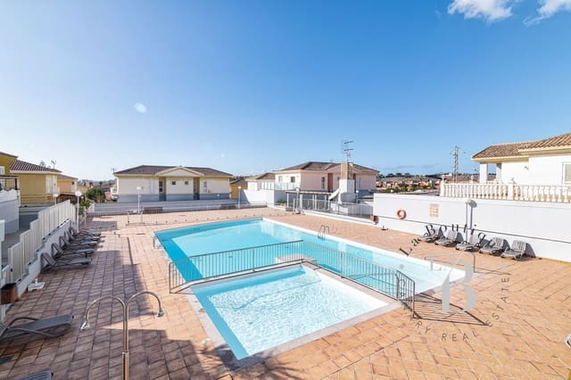 2 soveværelse Villa til leje i Sonneland, San Bartolomé de Tirajana med swimmingpool garage - € 2.200 (Ref: 9208070)