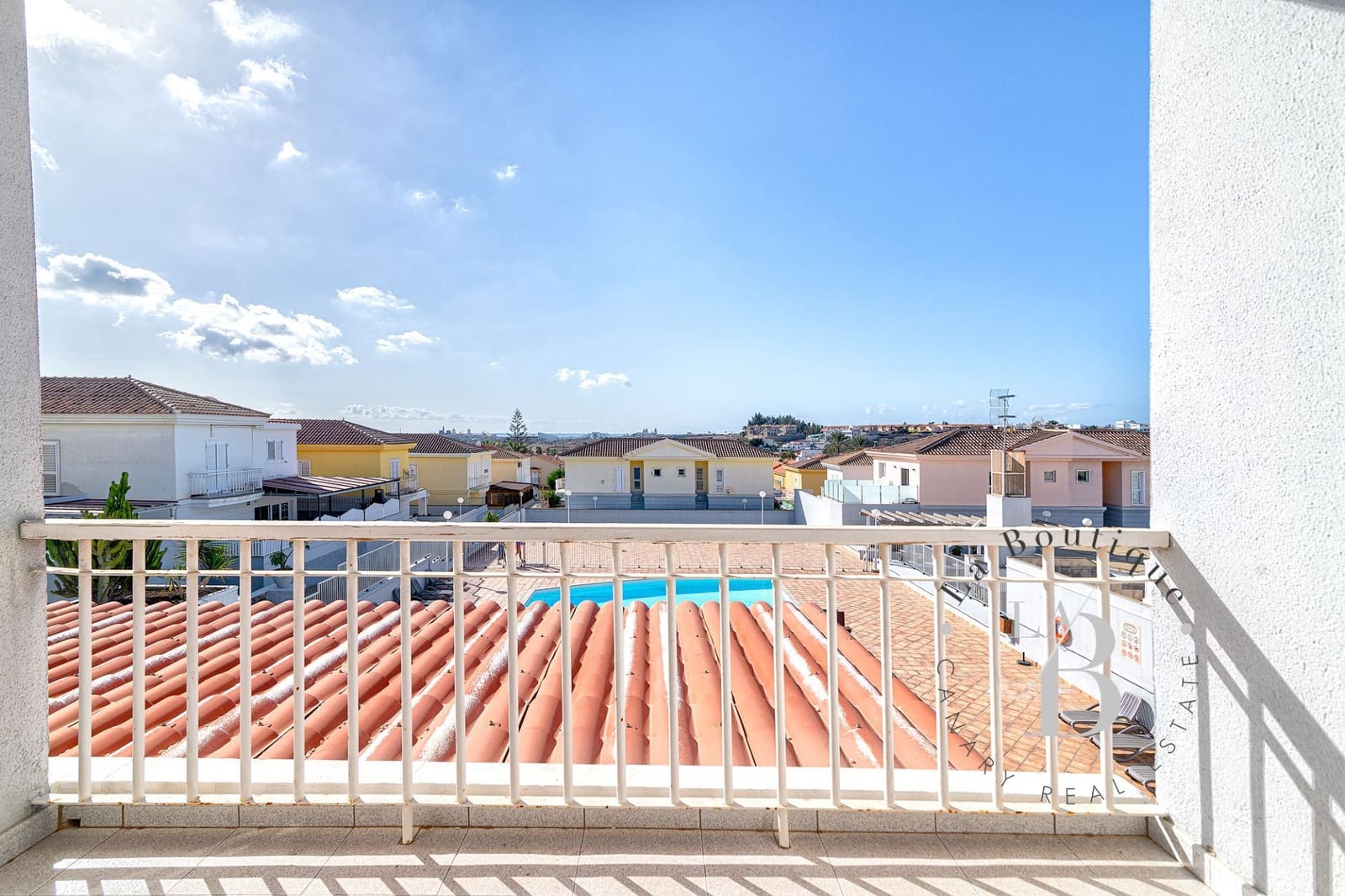 2 sypialnia Willa do wynajęcia w Sonneland z basenem garażem - 2 200 € (Ref: 9208070)