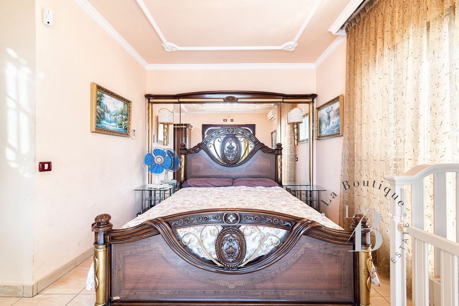 2 sypialnia Willa do wynajęcia w Sonneland z basenem garażem - 2 200 € (Ref: 9208070)