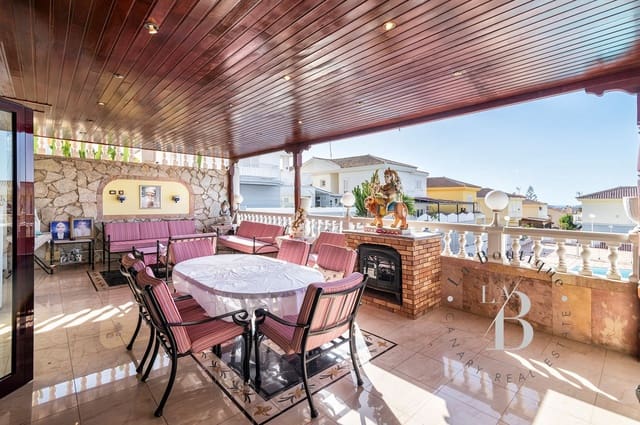 2 soveværelse Villa til leje i Sonneland, San Bartolomé de Tirajana med swimmingpool garage - € 2.200 (Ref: 9208070)