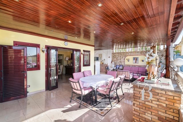 2 soveværelse Villa til leje i Sonneland, San Bartolomé de Tirajana med swimmingpool garage - € 2.200 (Ref: 9208070)