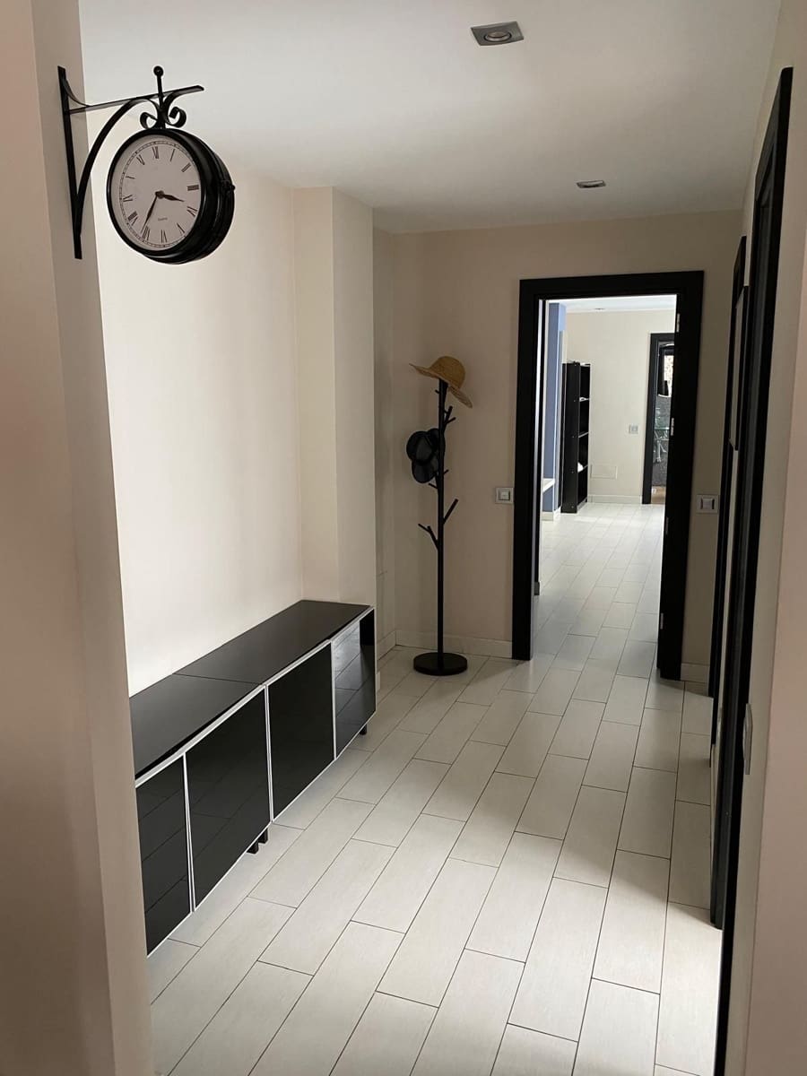 2 soveværelse Lejlighed til leje i Las Palmas de Gran Canaria - € 1.500 (Ref: 9232019)