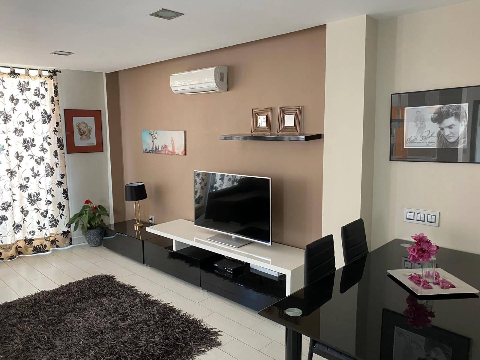 2 soveværelse Lejlighed til leje i Las Palmas de Gran Canaria - € 1.500 (Ref: 9232019)