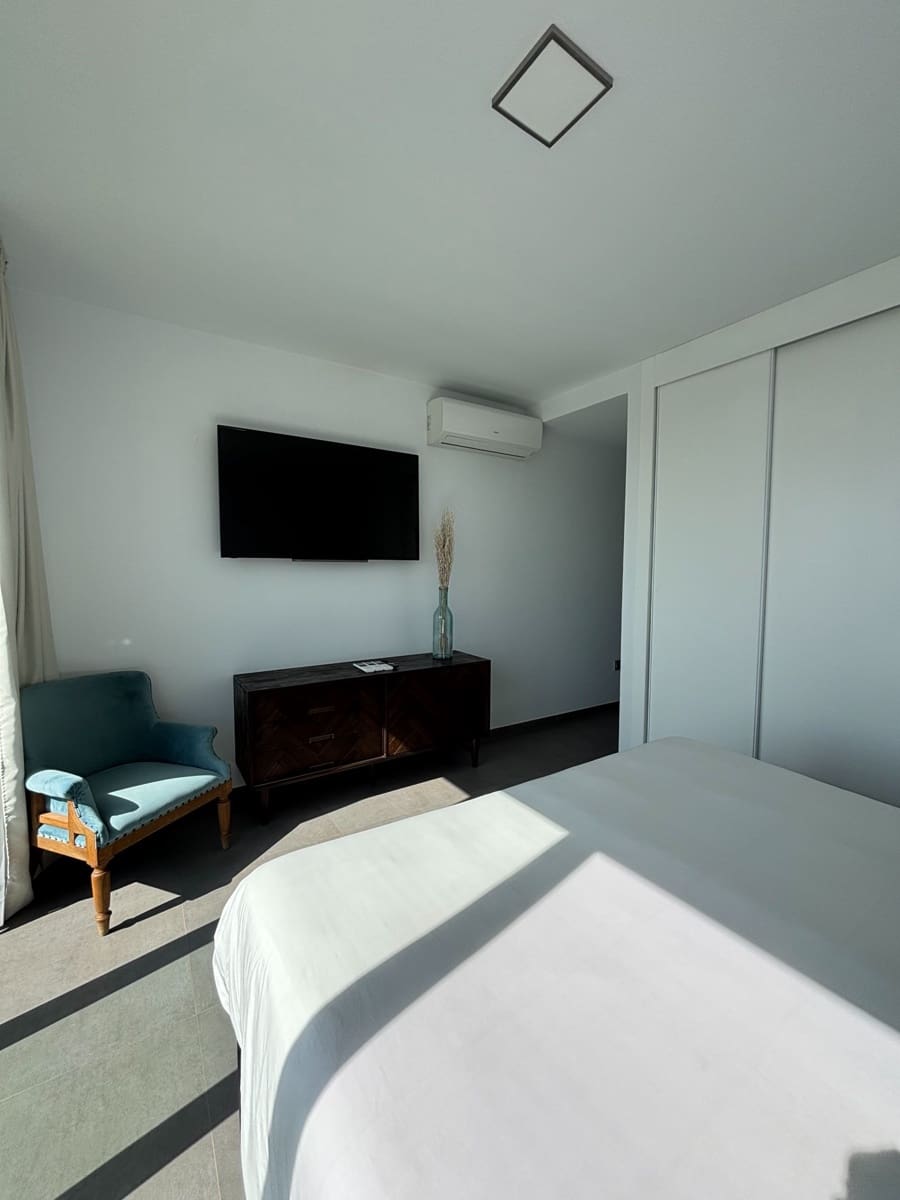 3 camera da letto Villa da affittare in Salobre Golf con piscina garage - 3.700 € (Rif: 9232020)