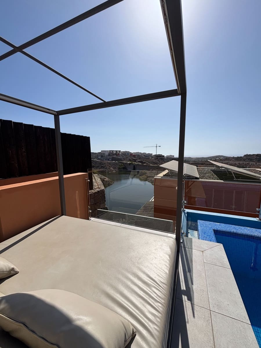 3 camera da letto Villa da affittare in Salobre Golf con piscina garage - 3.700 € (Rif: 9232020)