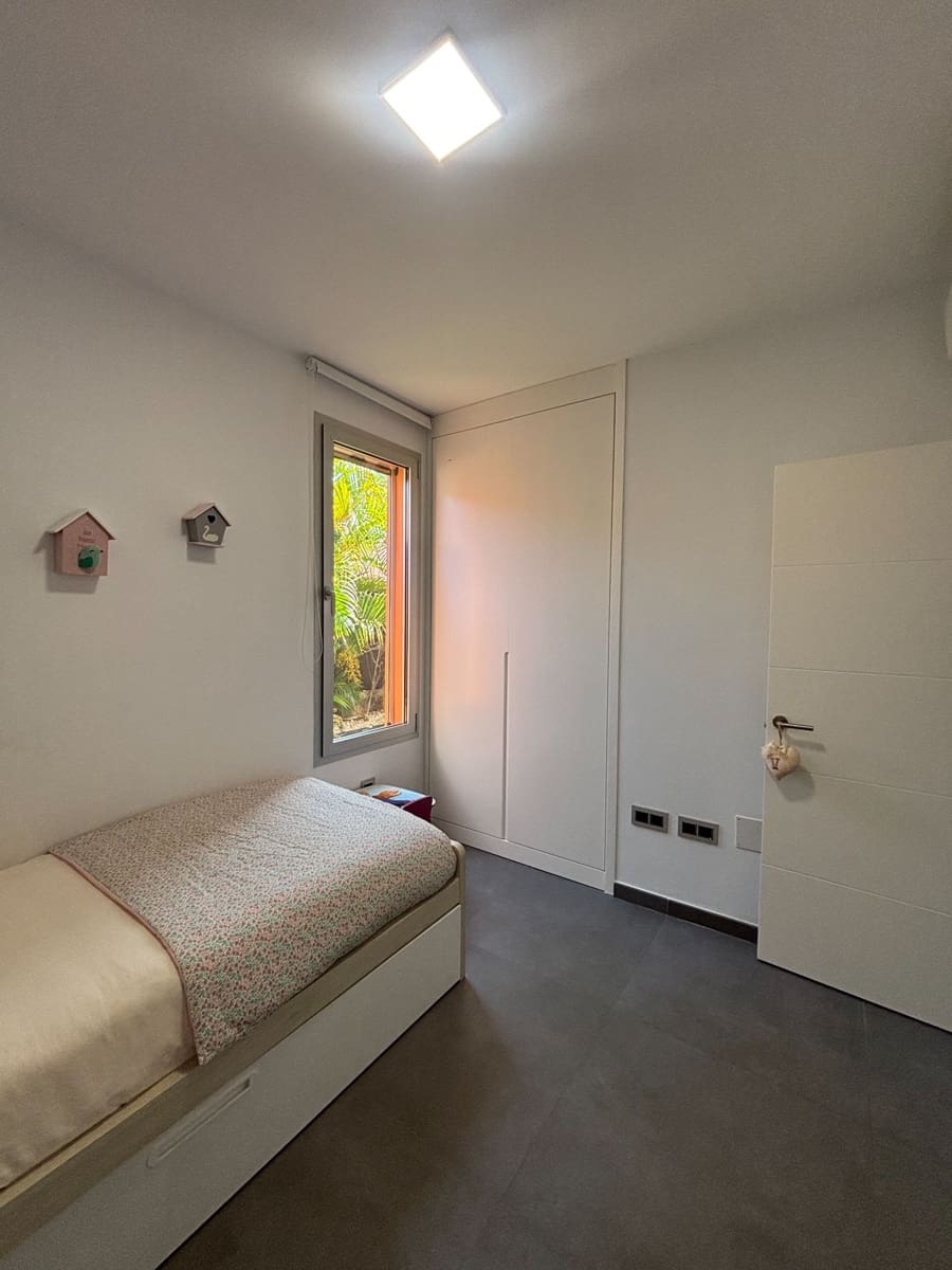 3 camera da letto Villa da affittare in Salobre Golf con piscina garage - 3.700 € (Rif: 9232020)