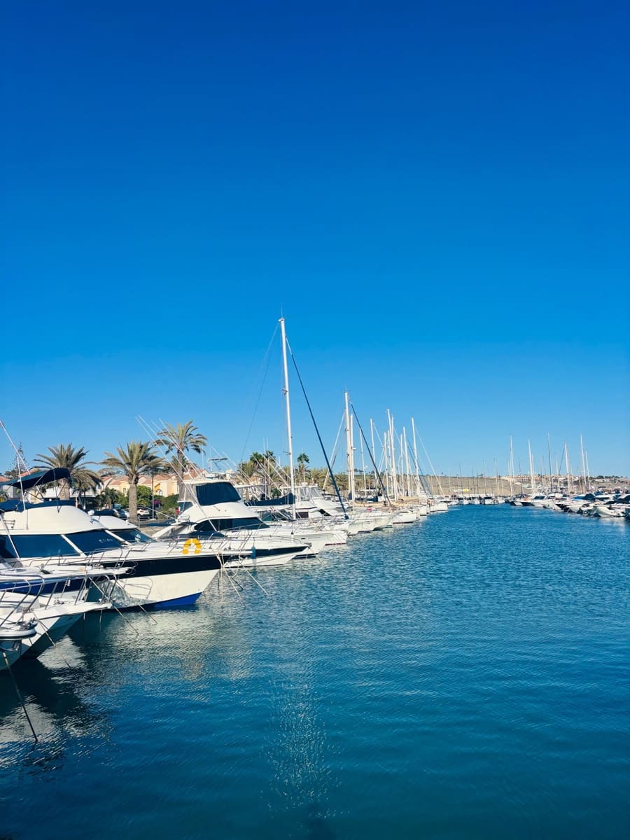 2 sovrum Bungalow att hyra i Pasito Blanco med pool garage - 3 750 € (Ref: 9269149)