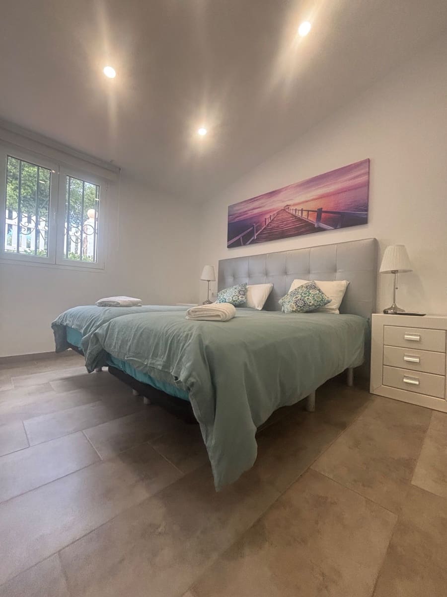 2 sovrum Bungalow att hyra i Pasito Blanco med pool garage - 3 750 € (Ref: 9269149)