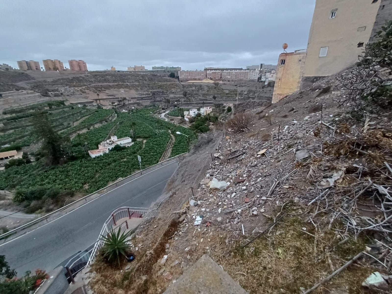 Byggegrund til salg i Las Palmas de Gran Canaria - € 100.000 (Ref: 9280742)