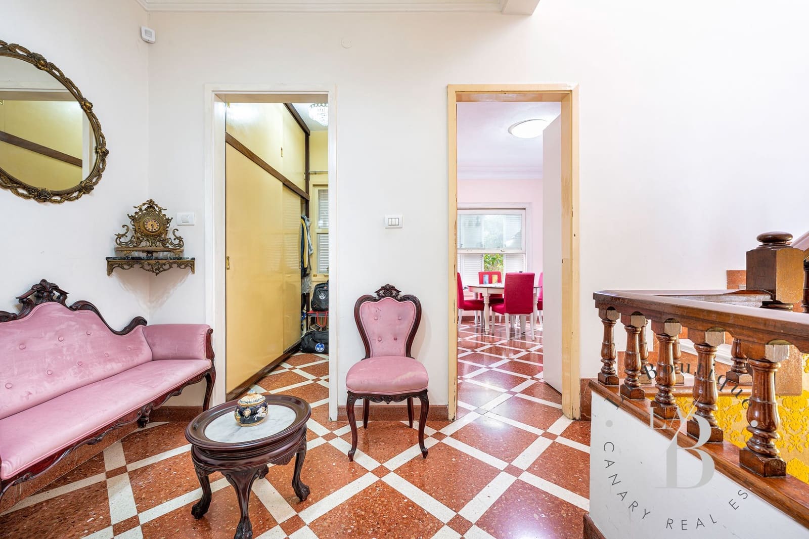 8 chambre Villa/Maison à vendre à Las Palmas de Gran Canaria avec garage - 910 000 € (Ref: 9296637)