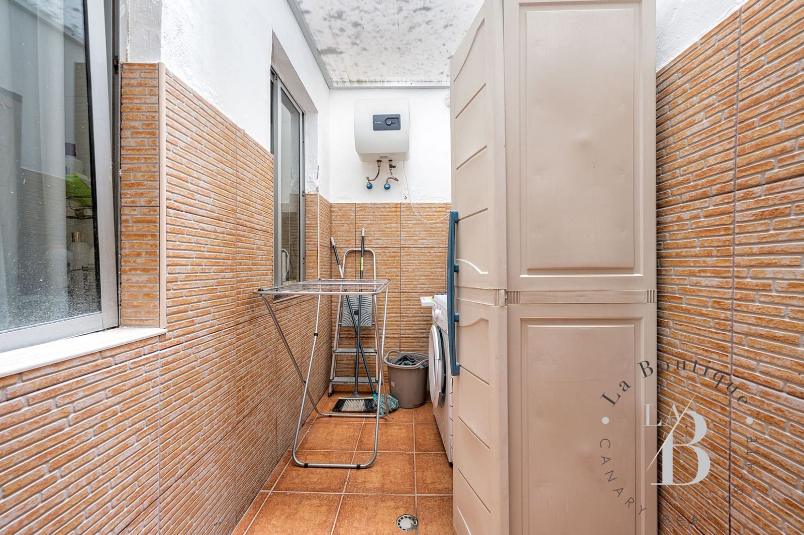 8 chambre Villa/Maison à vendre à Las Palmas de Gran Canaria avec garage - 910 000 € (Ref: 9296637)