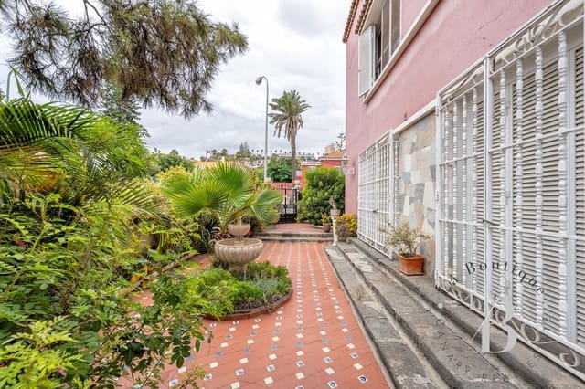 8 chambre Villa/Maison à vendre à Las Palmas de Gran Canaria avec garage - 910 000 € (Ref: 9296637)
