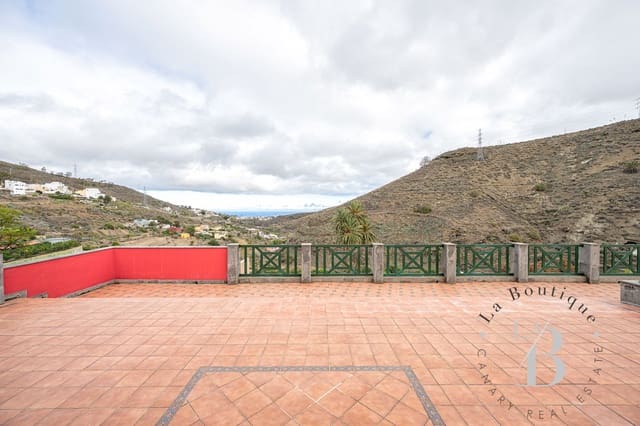 4 chambre Finca/Maison de Campagne à vendre à Telde avec garage - 5 450 000 € (Ref: 9378696)