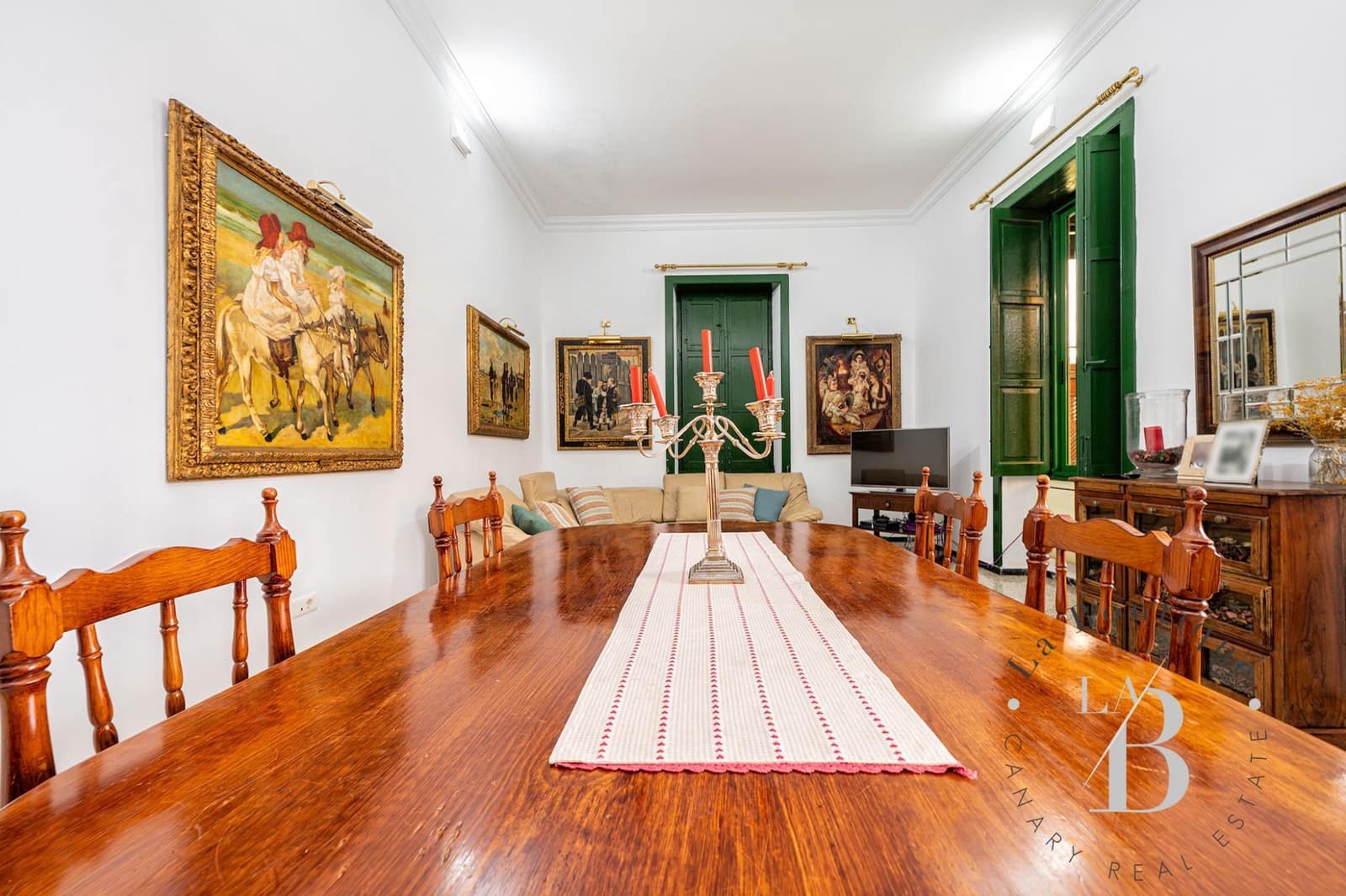 4 sovrum Finca/Hus på landet till salu i Telde med garage - 5 450 000 € (Ref: 9378696)