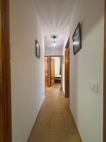 3 bedroom Flat for rent in San Bartolomé de Tirajana - € 1,100 (Ref: 9382313)
