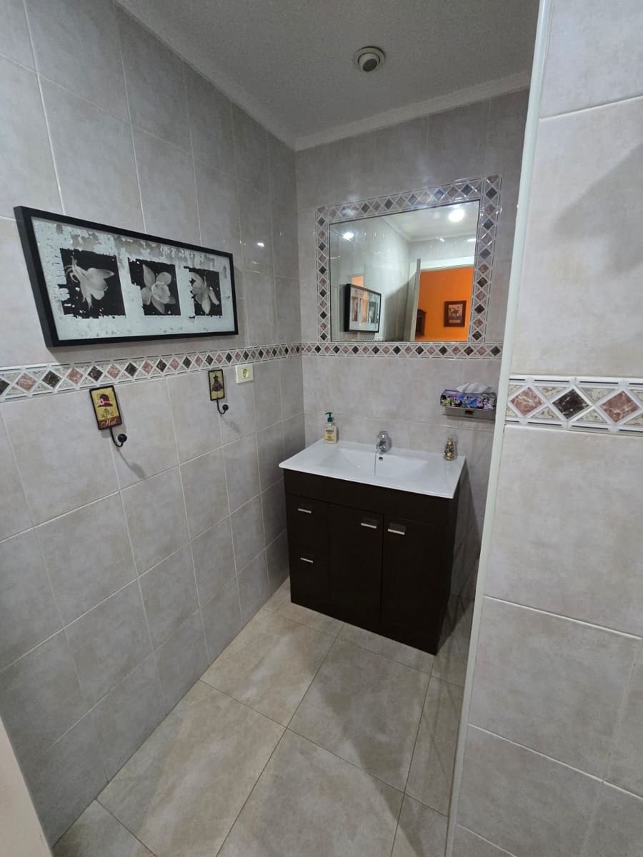 Appartement de 3 chambres à louer à Santa Brigida avec garage - 1 000 € (Ref: 9448573)