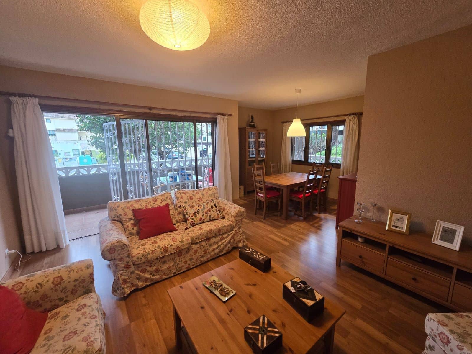 Appartement de 3 chambres à louer à Santa Brigida avec garage - 1 000 € (Ref: 9448573)