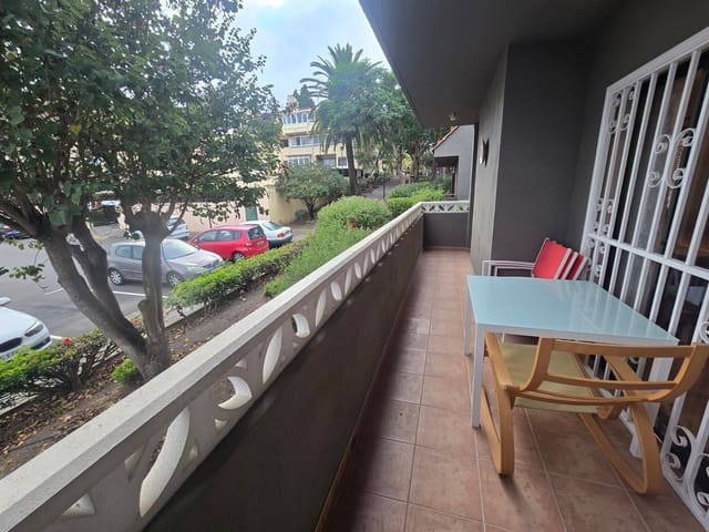 3 slaapkamer Flat te huur in Santa Brígida met garage - € 1.000 (Ref: 9448573)