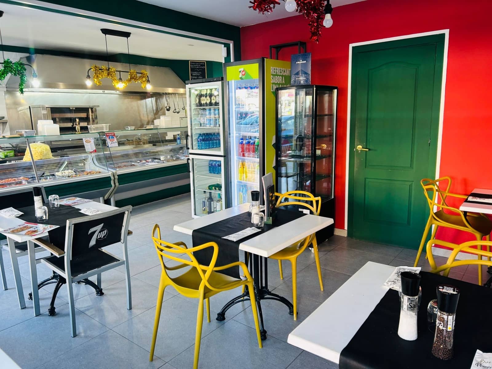 Commercieel te koop in San Bartolome de Tirajana - € 120.000 (Ref: 9451596)