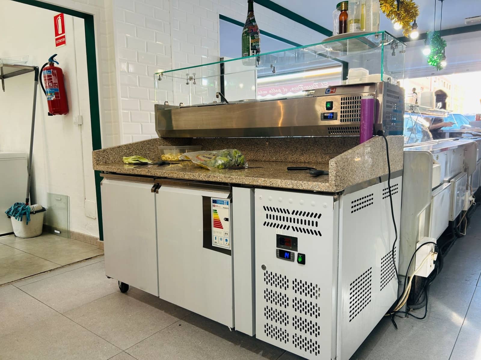 Commercieel te koop in San Bartolome de Tirajana - € 120.000 (Ref: 9451596)