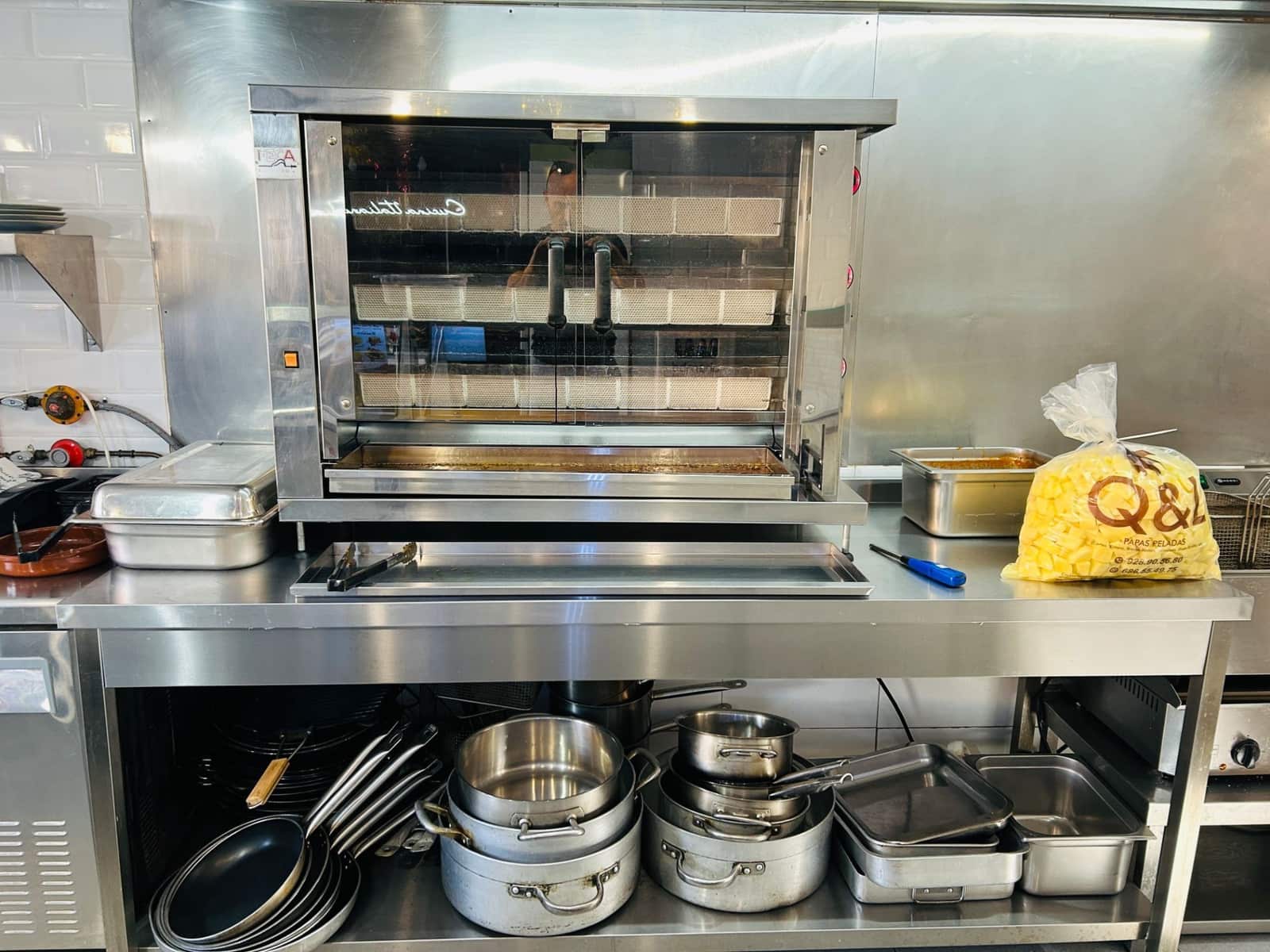 Commercieel te koop in San Bartolome de Tirajana - € 120.000 (Ref: 9451596)