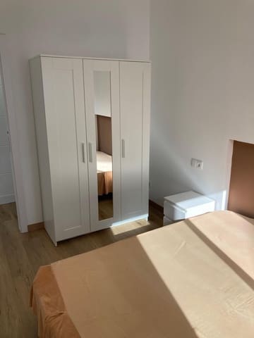 Piso de 1 habitación en El Tablero, San Bartolomé de Tirajana en alquiler - 900 € (Ref: 9480921)