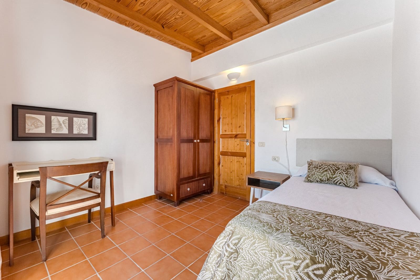 3 bedroom Villa for sale in Alajero with pool garage - € 850,000 (Ref: 9488170)