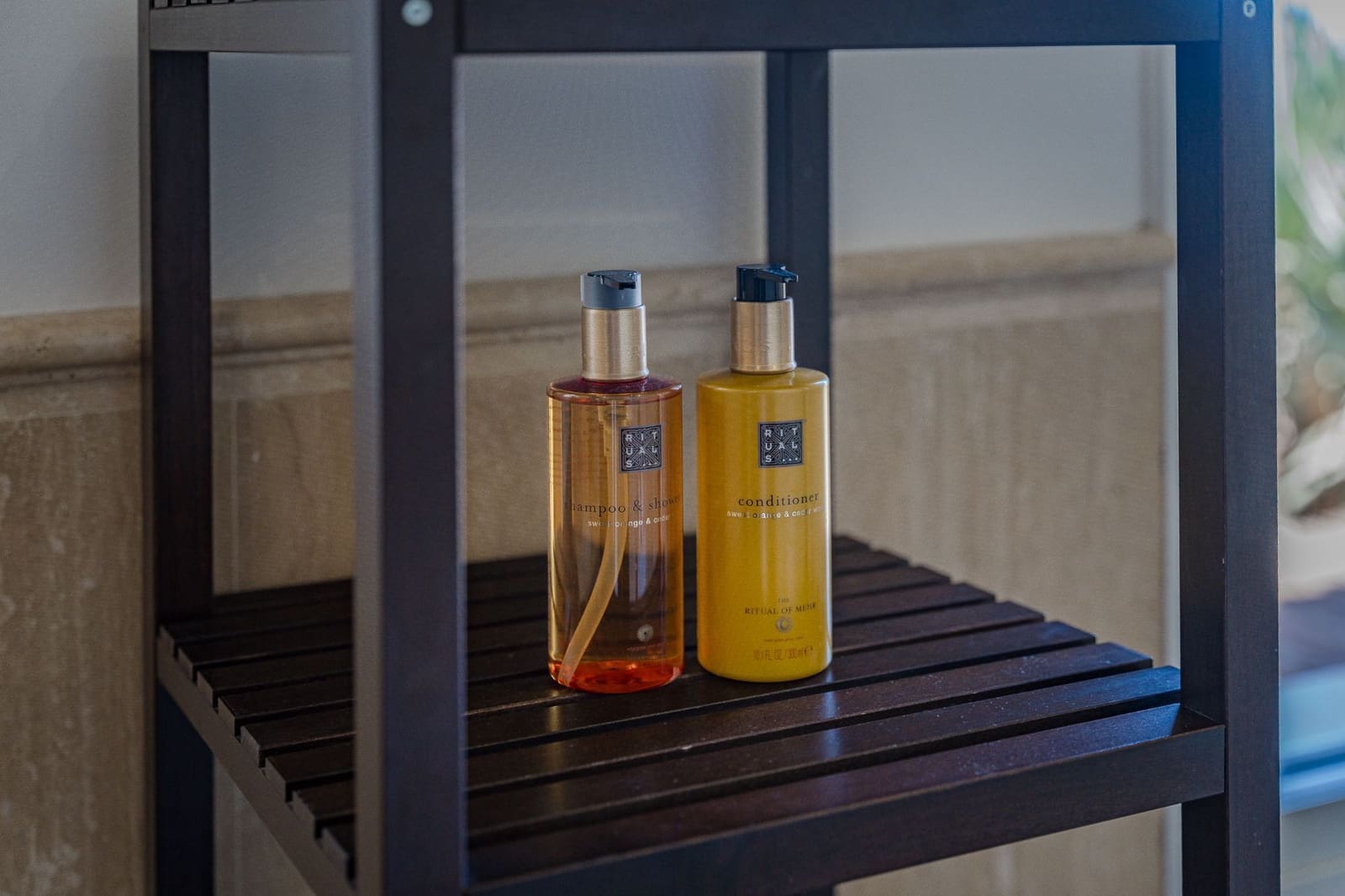 3 bedroom Villa for sale in Alajero with pool garage - € 850,000 (Ref: 9488170)