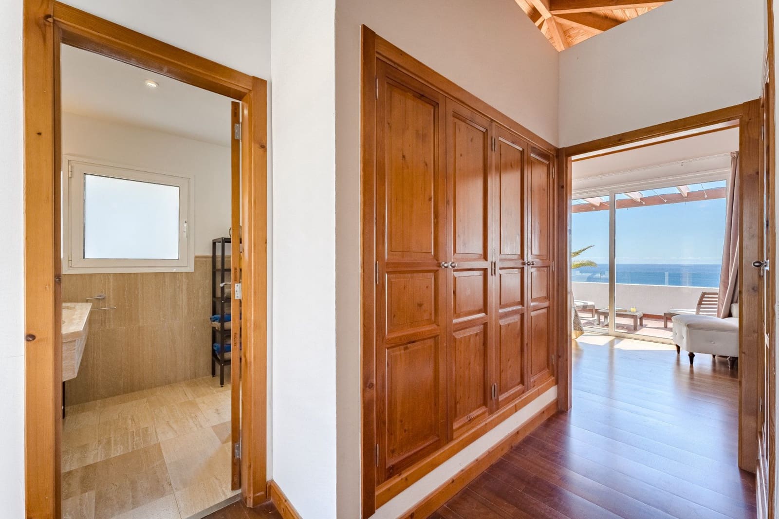 3 bedroom Villa for sale in Alajero with pool garage - € 850,000 (Ref: 9488170)