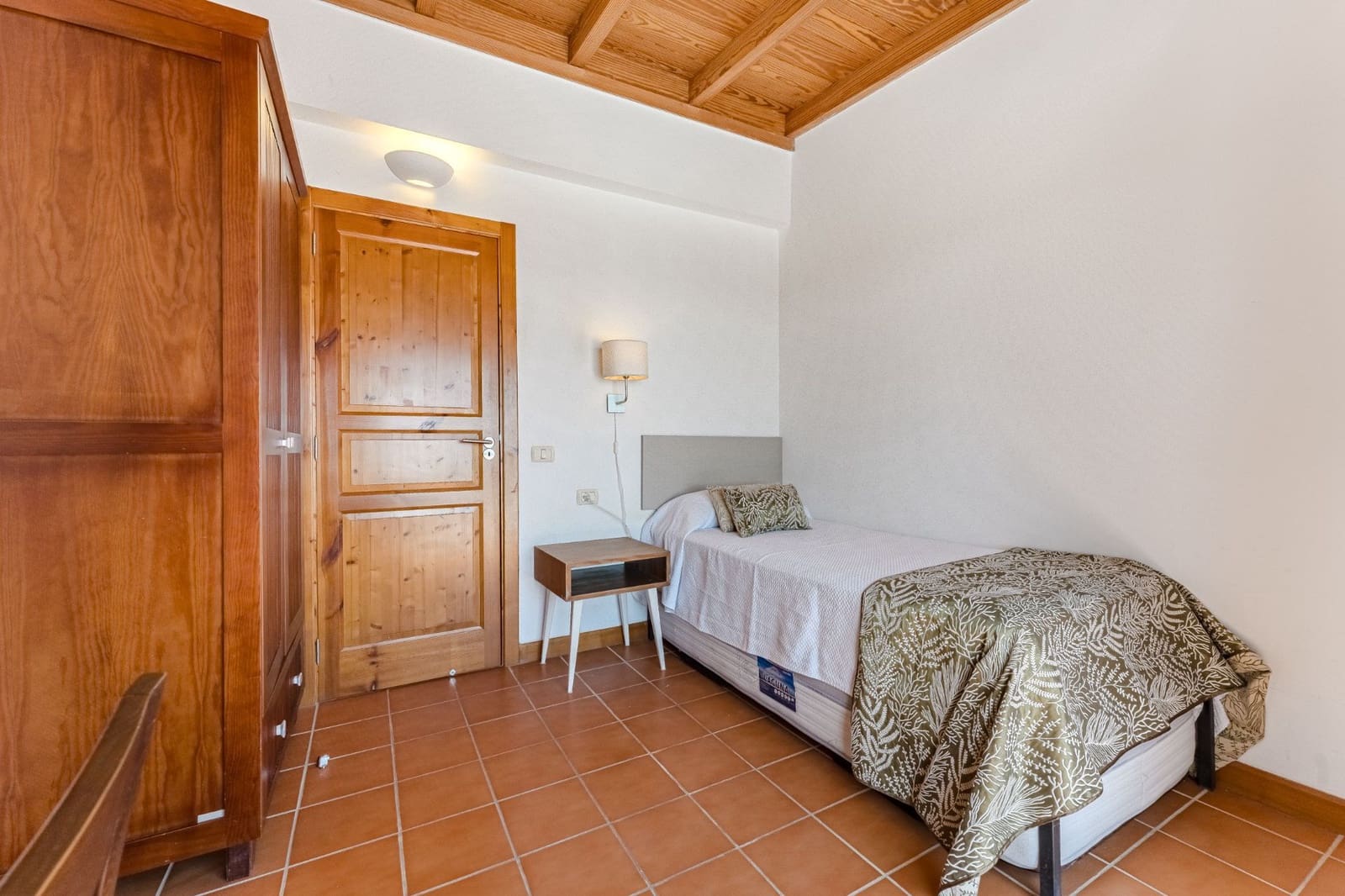 3 bedroom Villa for sale in Alajero with pool garage - € 850,000 (Ref: 9488170)