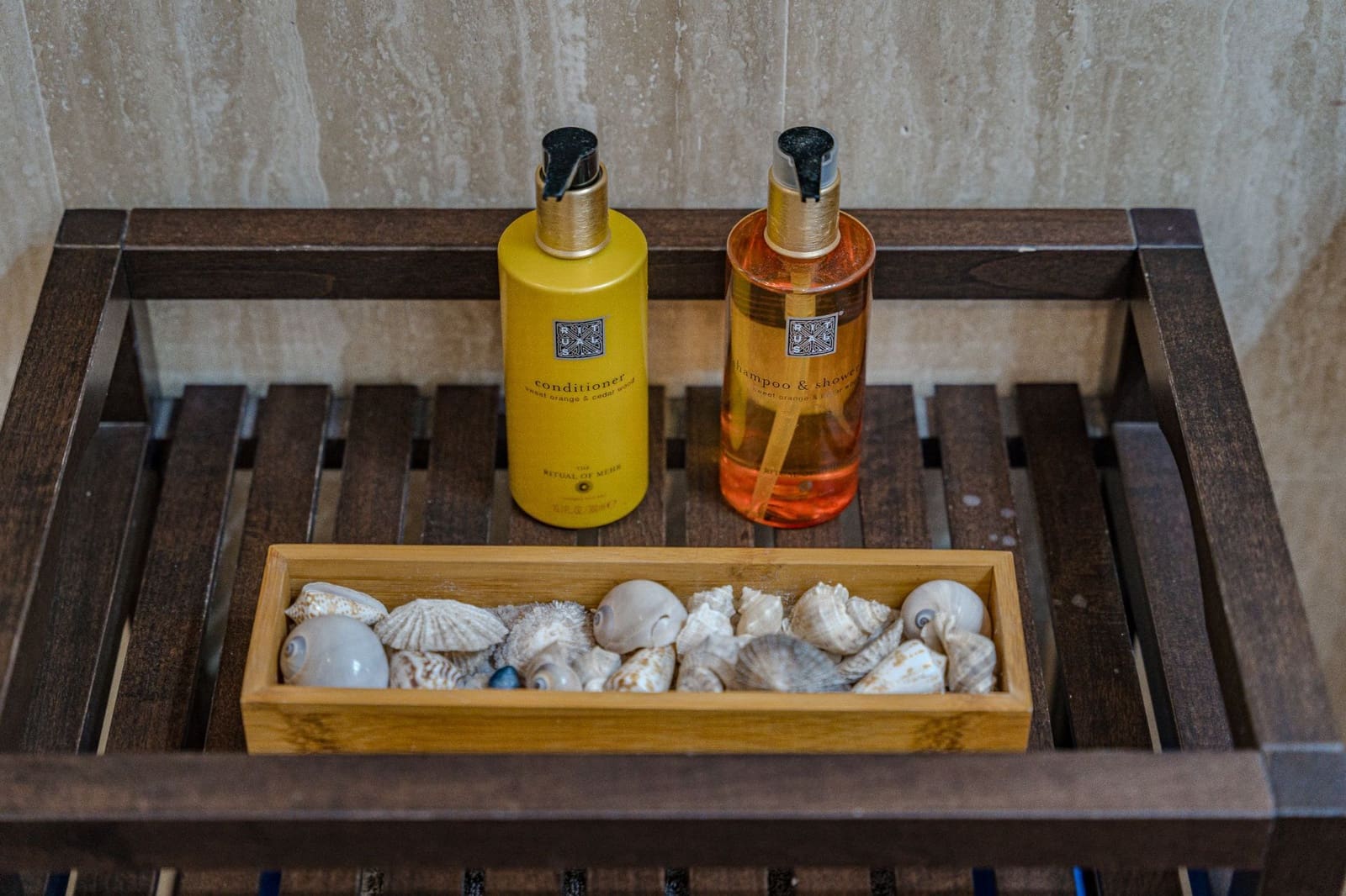 3 bedroom Villa for sale in Alajero with pool garage - € 850,000 (Ref: 9488170)