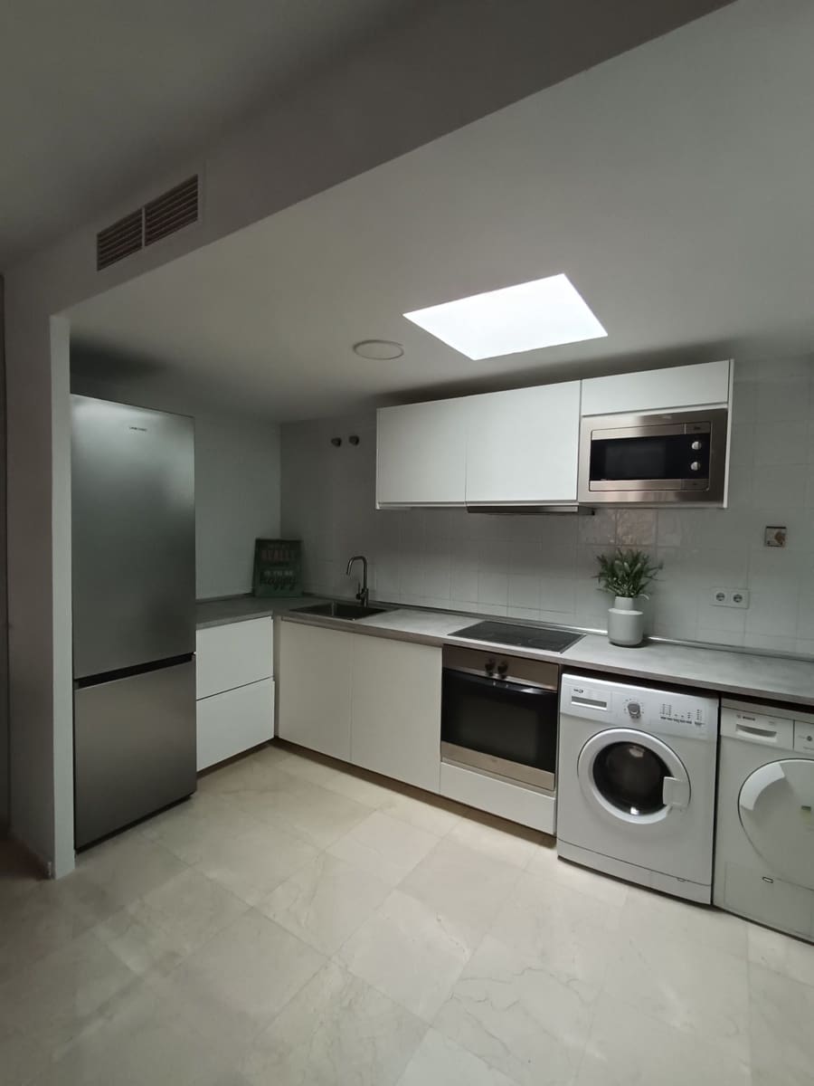 1 bedroom Flat for rent in Las Palmas de Gran Canaria - € 1,000 (Ref: 9503822)