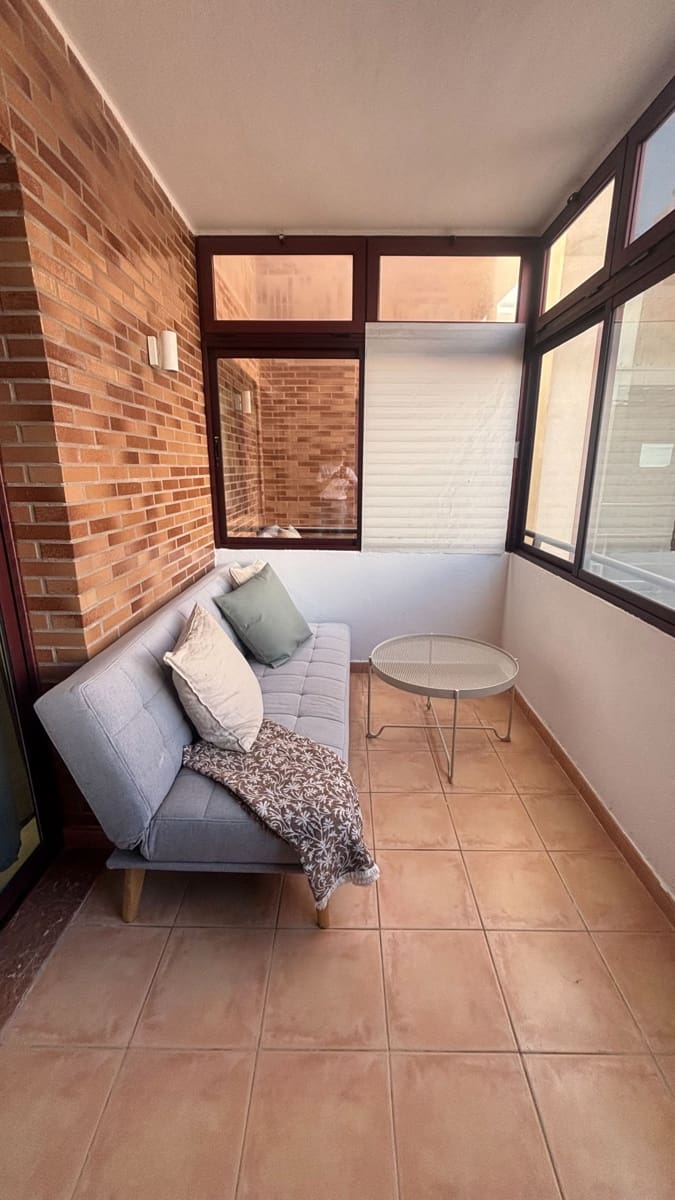 1 bedroom Flat for rent in Las Palmas de Gran Canaria - € 1,000 (Ref: 9503822)