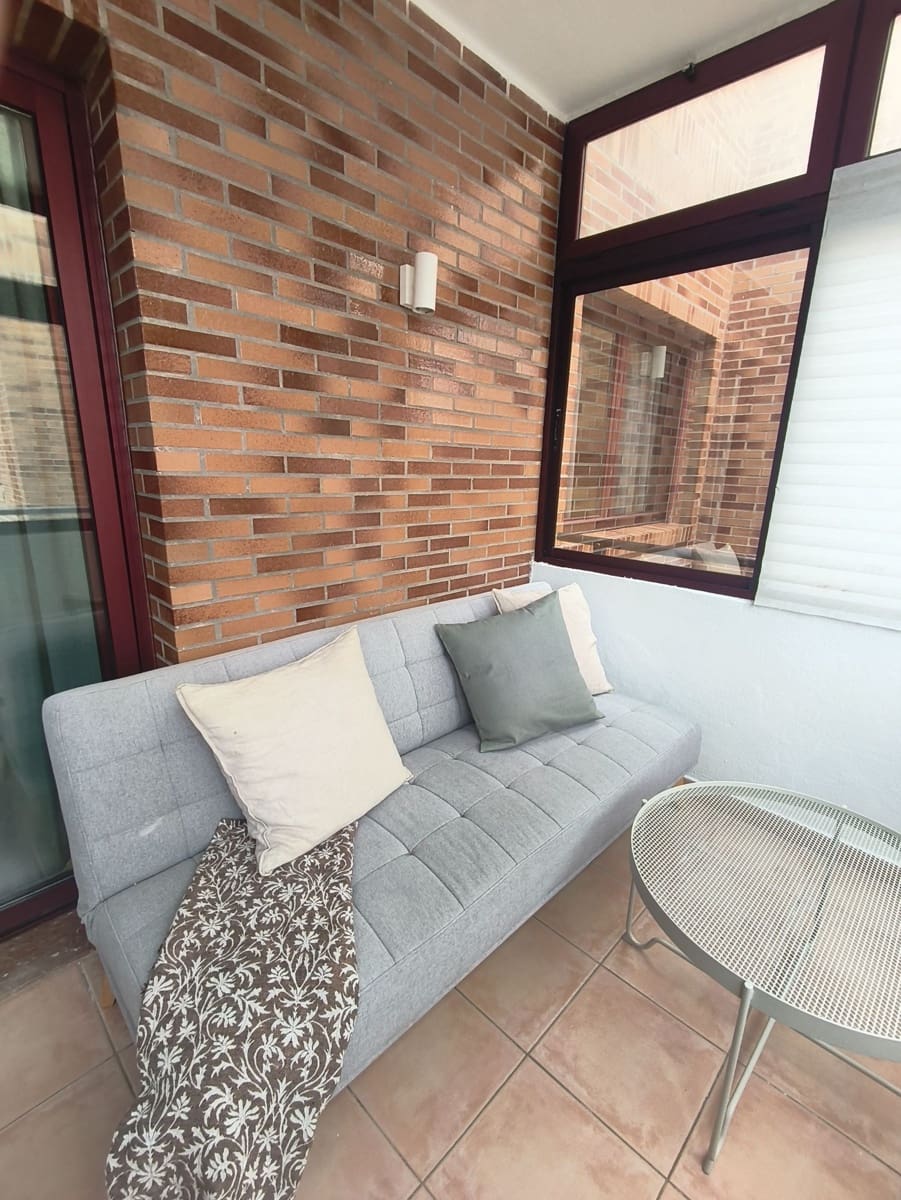 1 bedroom Flat for rent in Las Palmas de Gran Canaria - € 1,000 (Ref: 9503822)