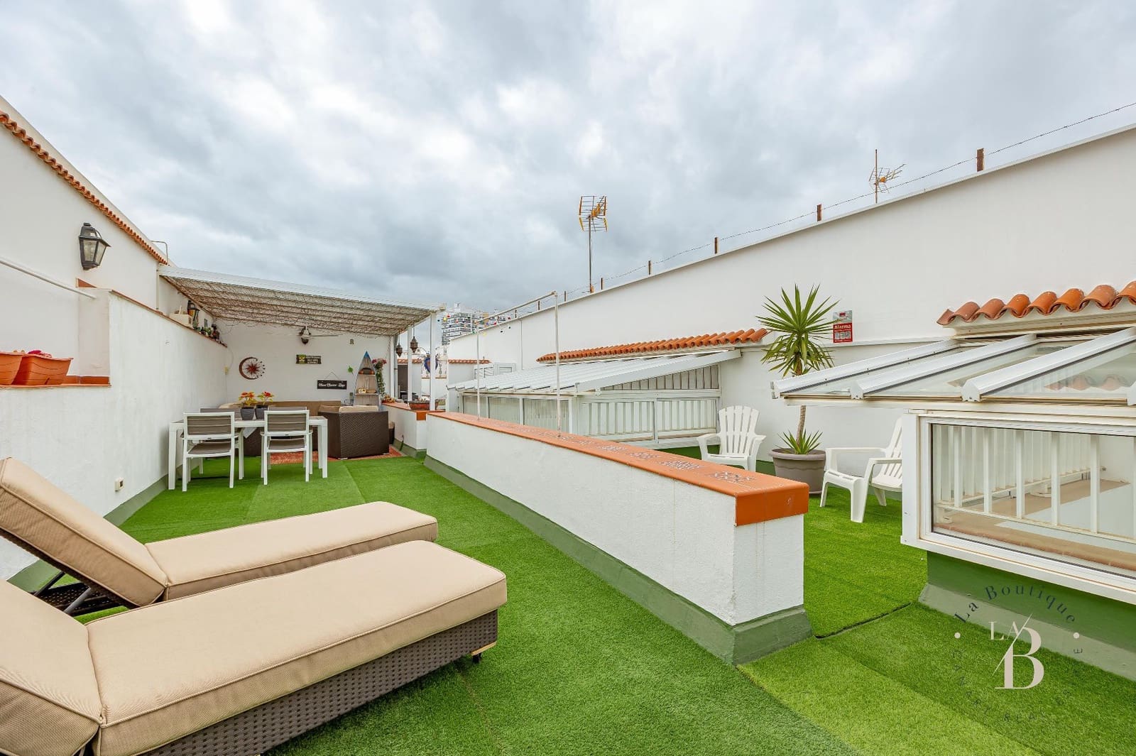 4 soveværelse Villa til salg i Las Palmas de Gran Canaria - € 1.400.000 (Ref: 9560898)