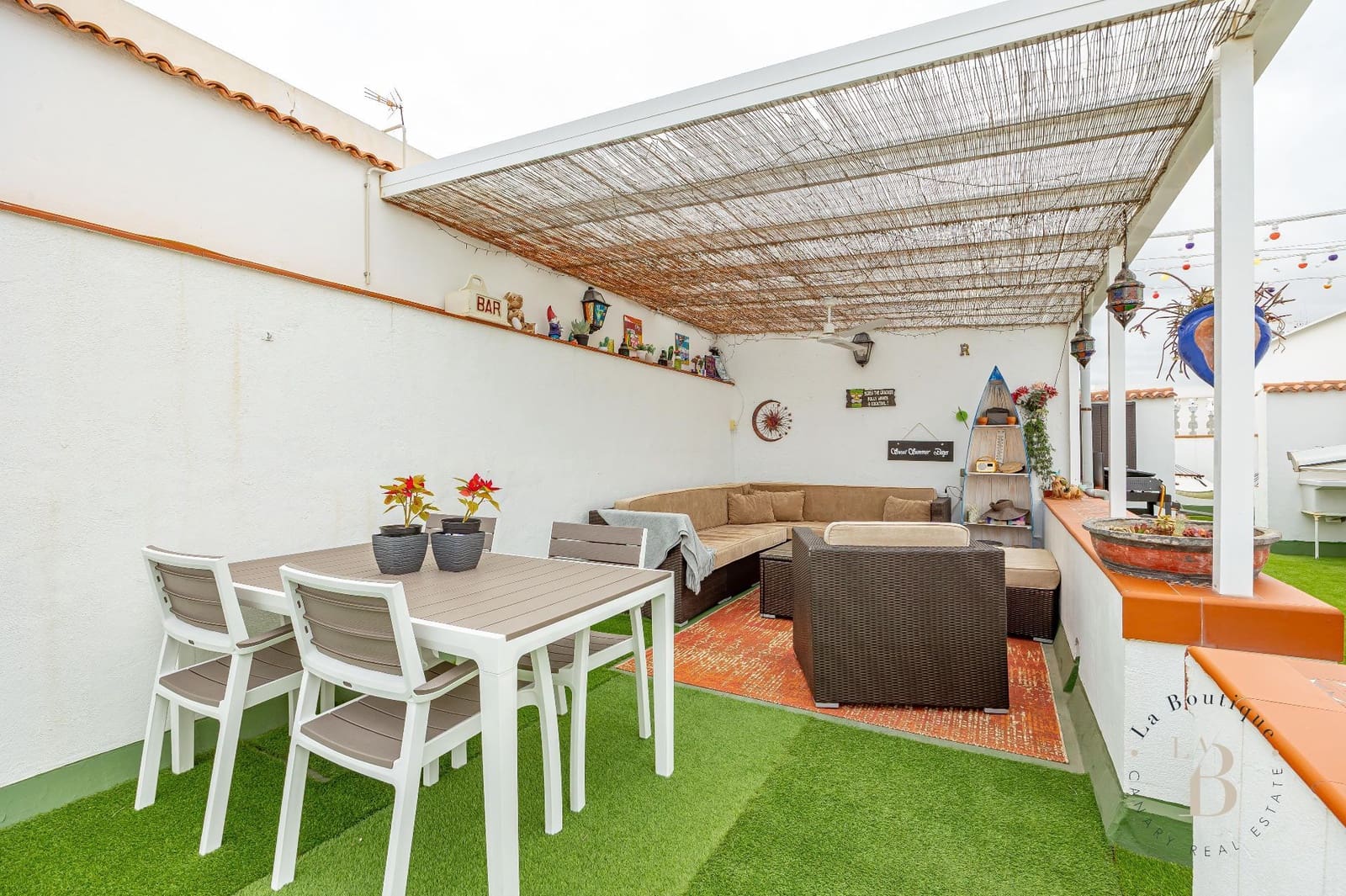 4 soveværelse Villa til salg i Las Palmas de Gran Canaria - € 1.400.000 (Ref: 9560898)