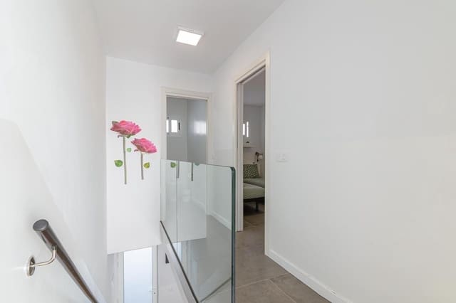 2 Zimmer Haus zu verkaufen in Playa del Inglés, San Bartolomé de Tirajana mit Pool - 350.000 € (Ref: 9610799)