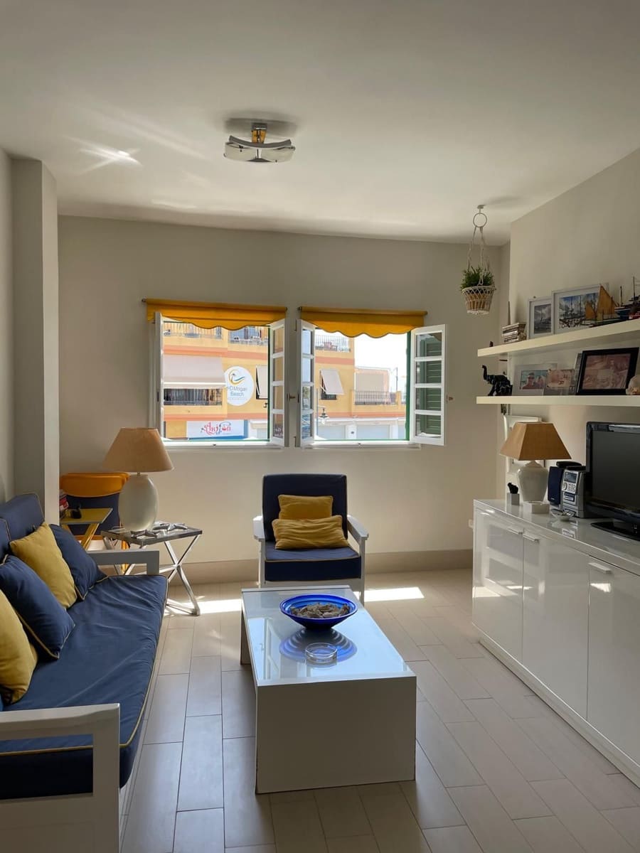 1 sovrum Lägenhet att hyra i Playa de Mogan - 1 300 € (Ref: 9614676)