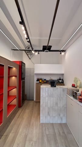 Commercial for rent in Triana, Las Palmas de Gran Canaria - € 650 (Ref: 9618905)