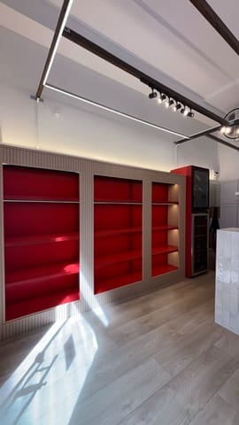 Commercial for rent in Triana, Las Palmas de Gran Canaria - € 650 (Ref: 9618905)