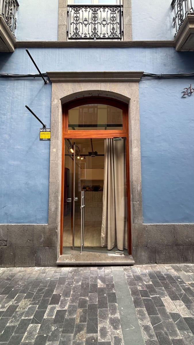 Commercial for rent in Las Palmas de Gran Canaria - € 650 (Ref: 9618905)