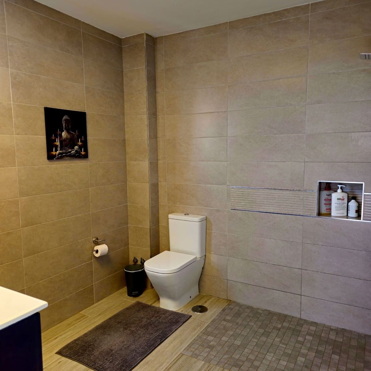 4 bedroom Villa for sale in San Bartolome de Tirajana with pool garage - € 1,450,000 (Ref: 9618906)