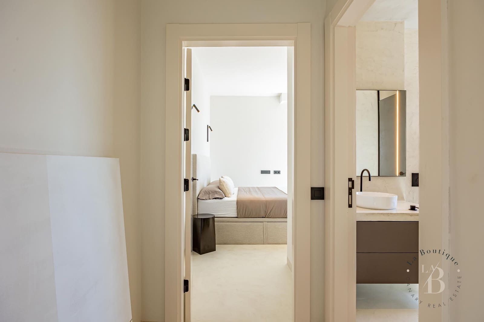 2 soverom Villa til salgs i Salobre Golf med svømmebasseng garasje - € 985 000 (Ref: 9627169)