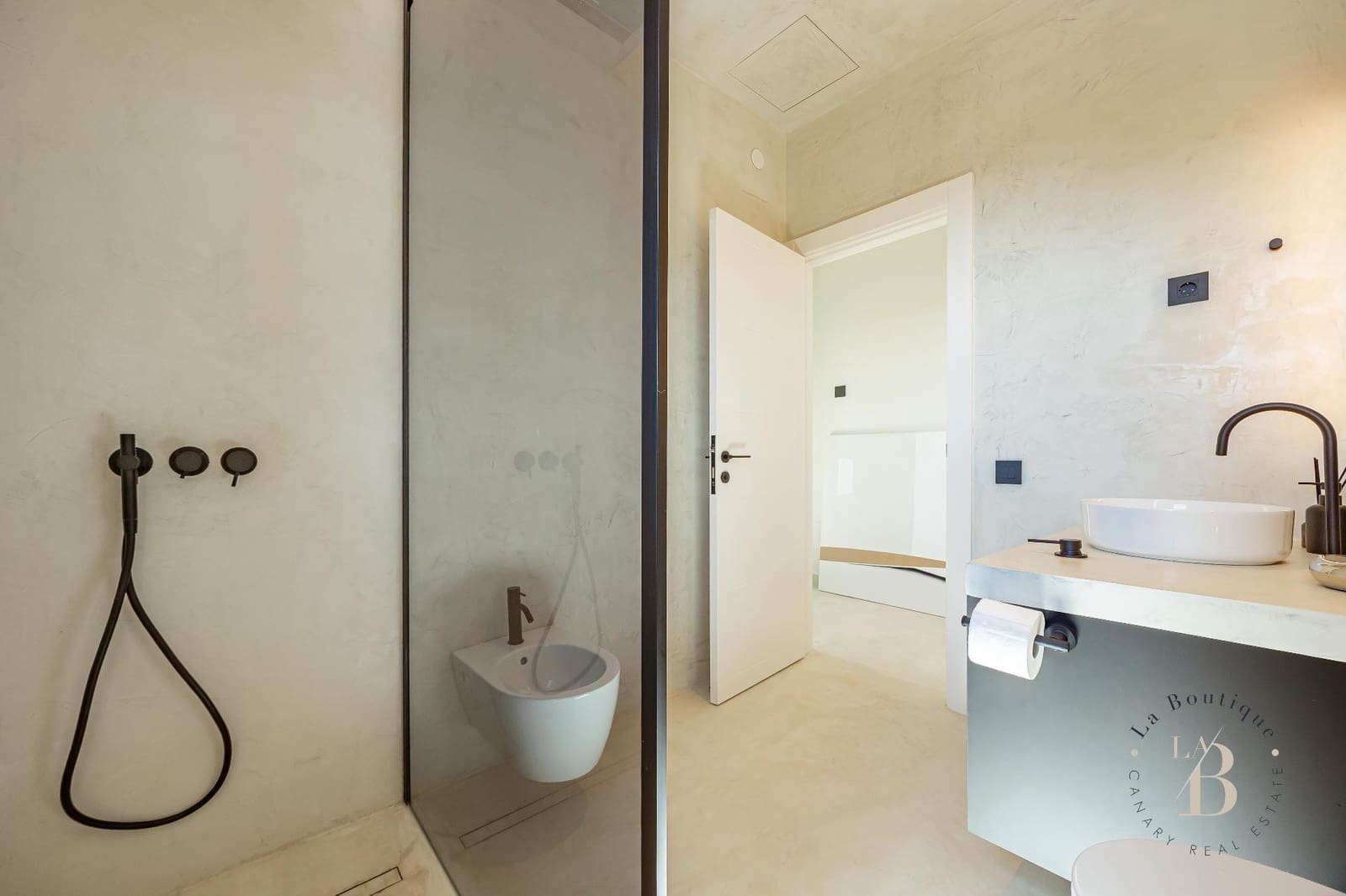 2 soverom Villa til salgs i Salobre Golf med svømmebasseng garasje - € 985 000 (Ref: 9627169)