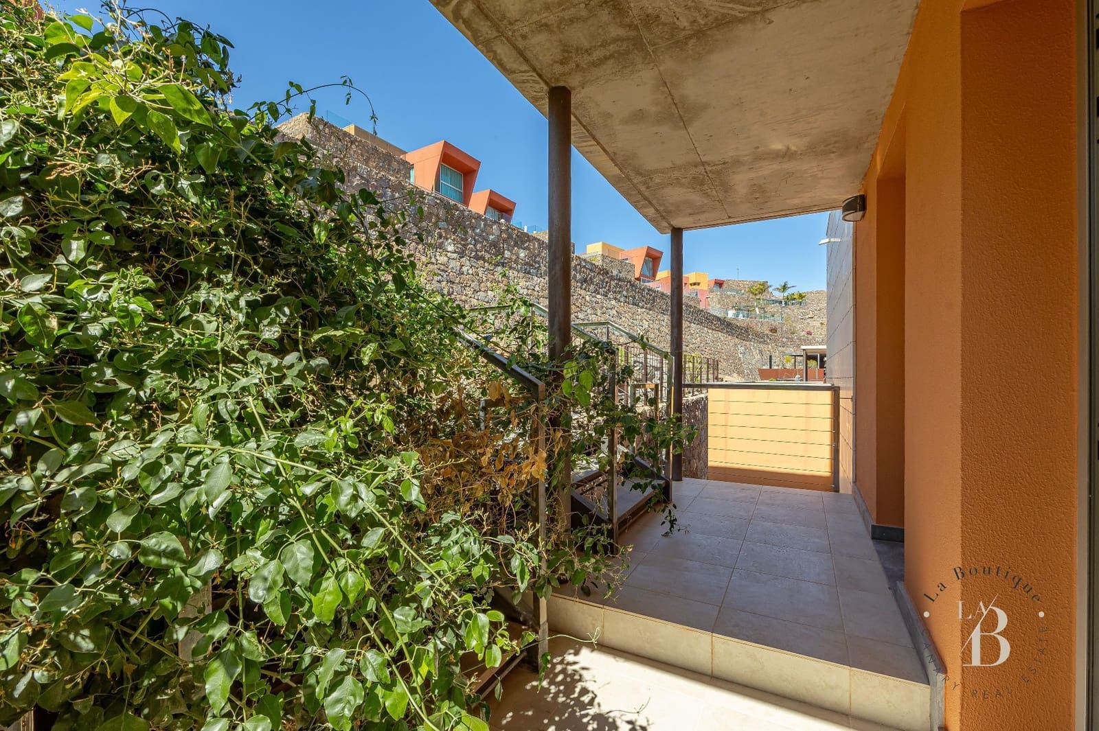 2 soverom Villa til salgs i Salobre Golf med svømmebasseng garasje - € 985 000 (Ref: 9627169)