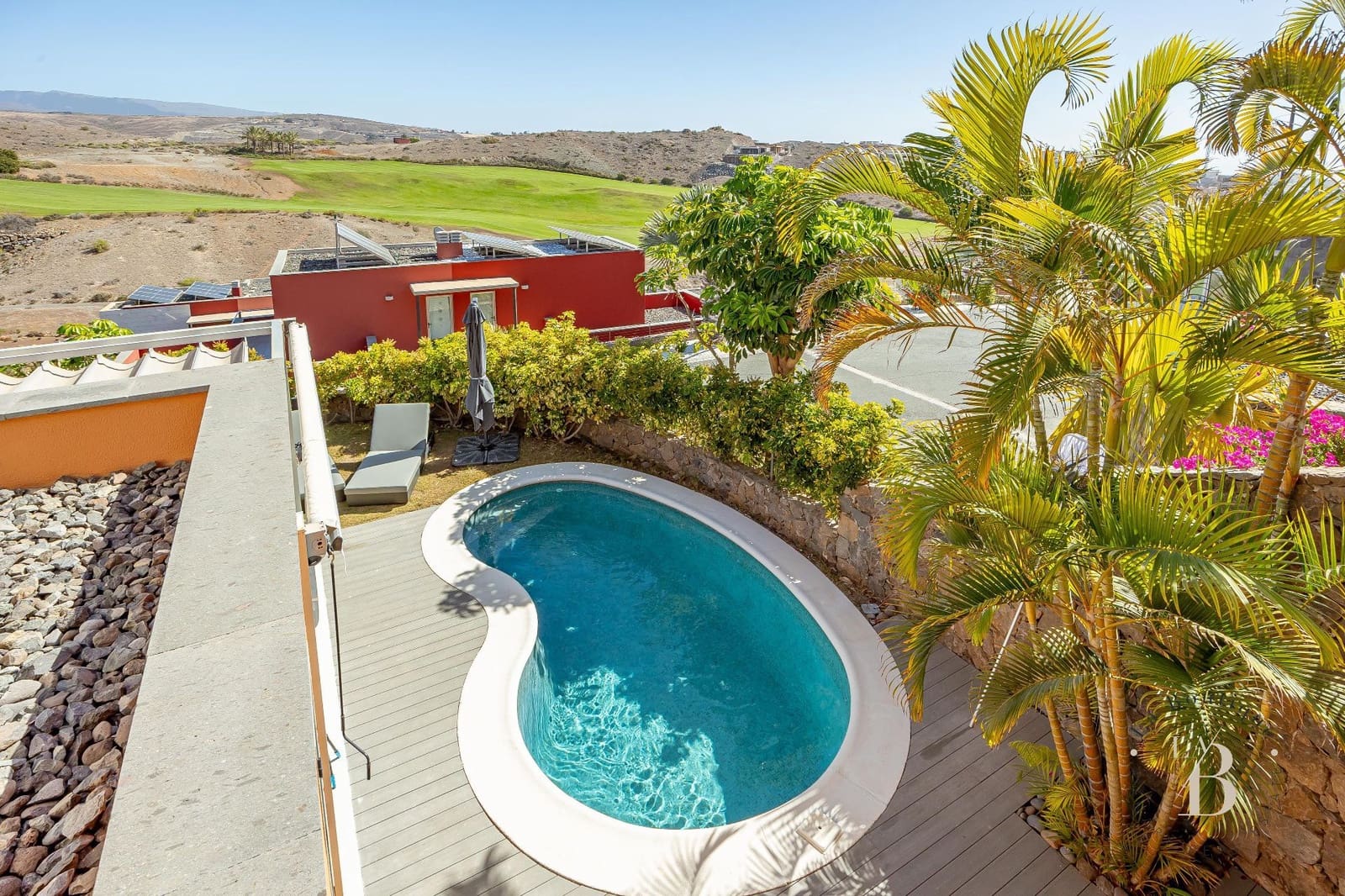 2 soverom Villa til salgs i Salobre Golf med svømmebasseng garasje - € 985 000 (Ref: 9627169)