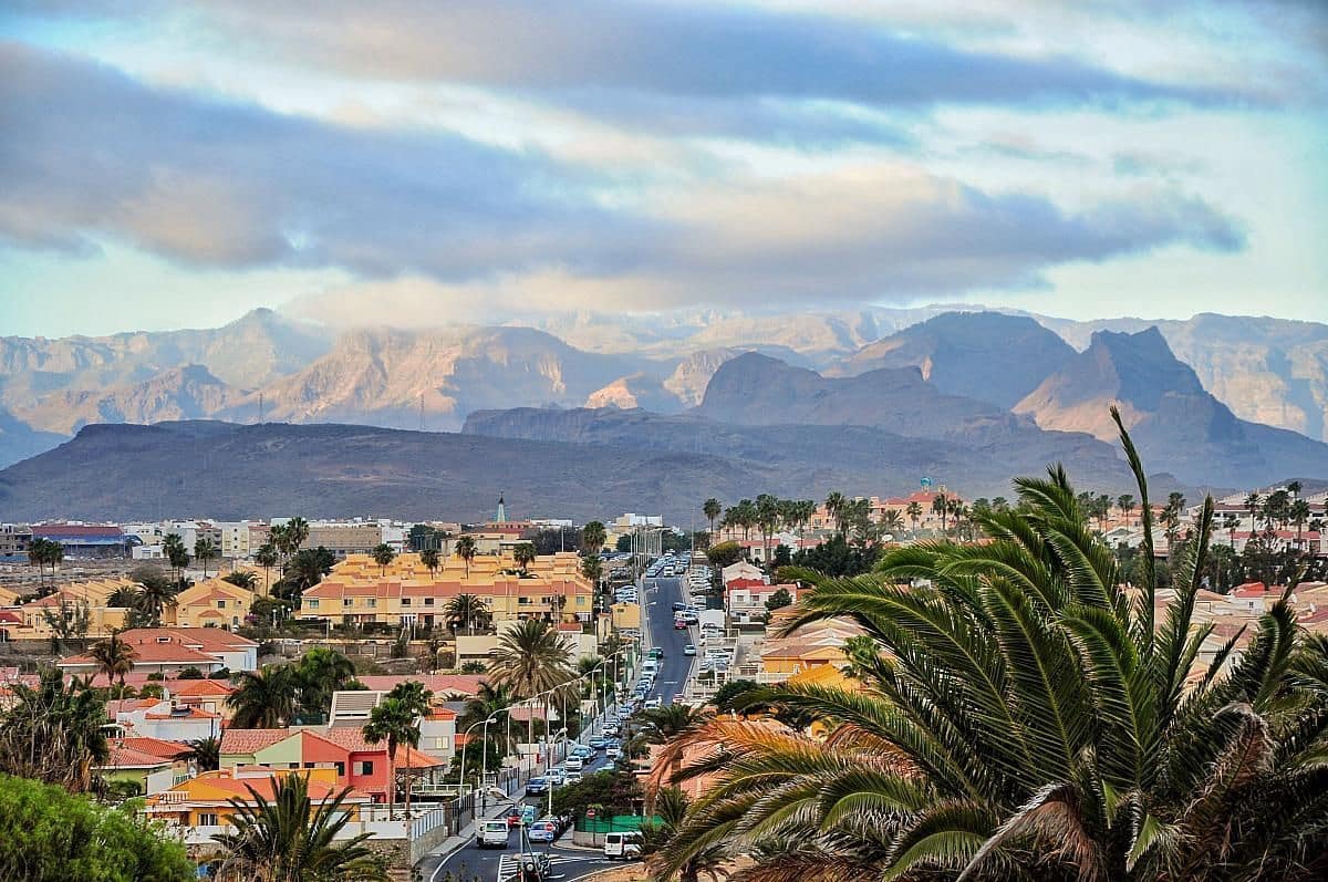 3 sypialnia Dom blizniak na sprzedaż w Sonneland z basenem garażem - 850 000 € (Ref: 9629584)