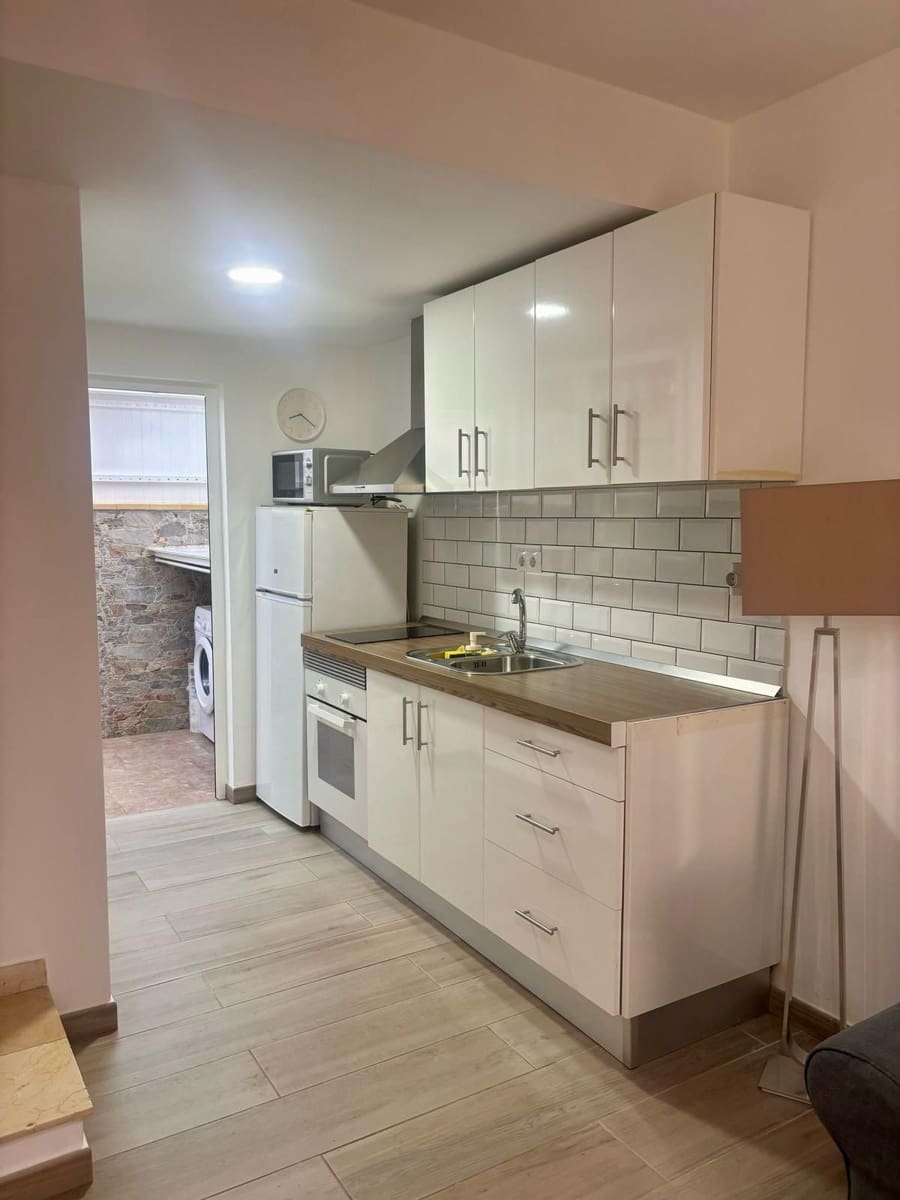 1 makuuhuone Omakotitalo vuokrattavana paikassa San Agustin mukana uima-altaan - 1 500 € (Ref: 9633751)