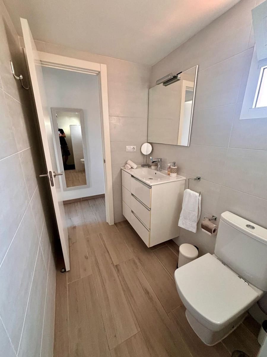 1 makuuhuone Omakotitalo vuokrattavana paikassa San Agustin mukana uima-altaan - 1 500 € (Ref: 9633751)